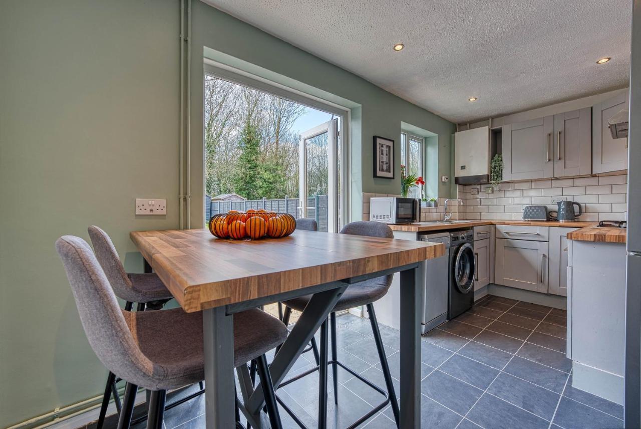 Capri 13 Sa - Contemporary 2 Bedroom House In Loughborough With Free Parking, Close To Loughborough University & M1 Motorway Eksteriør billede